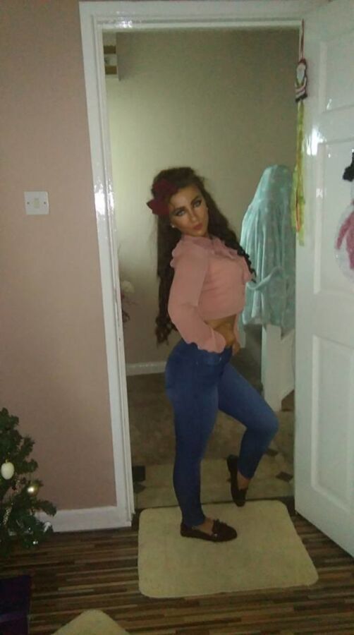 Free porn pics of Sisters and cousins - lancashire whores 3 of 45 pics