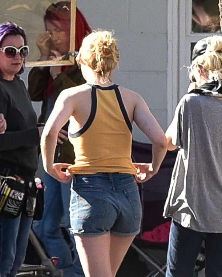 Free porn pics of ELLE FANNING on the Set of Galveston 6 of 14 pics