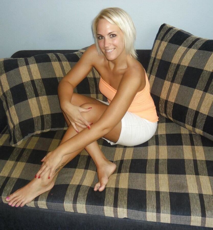 Free porn pics of Blond sluts like me 11 of 47 pics