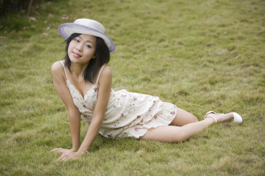 Free porn pics of Chinese Beauties - Abbie C - Nude in the Garden 10 of 117 pics