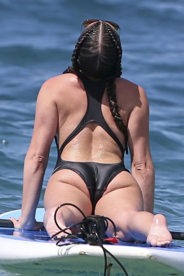 Free porn pics of Lea Michele swimsuit 19 of 25 pics