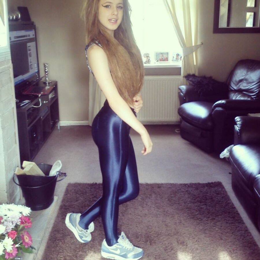 Free porn pics of British Teen Chav in Slutwear - Ultimate Fucktoy for cum 5 of 54 pics