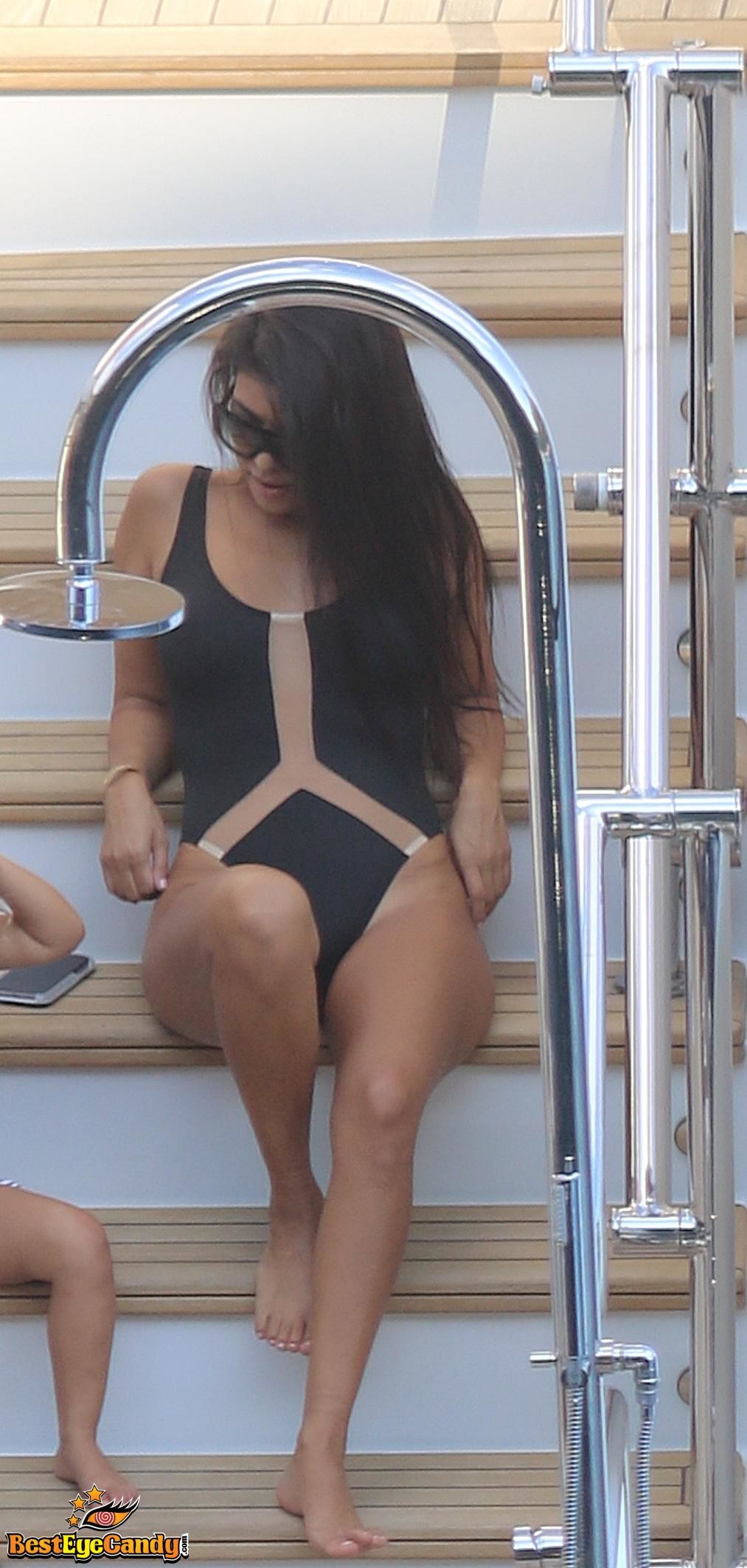 Free porn pics of Kourtney Kardashian - Another Expensive Swimsuit 7 of 13 pics