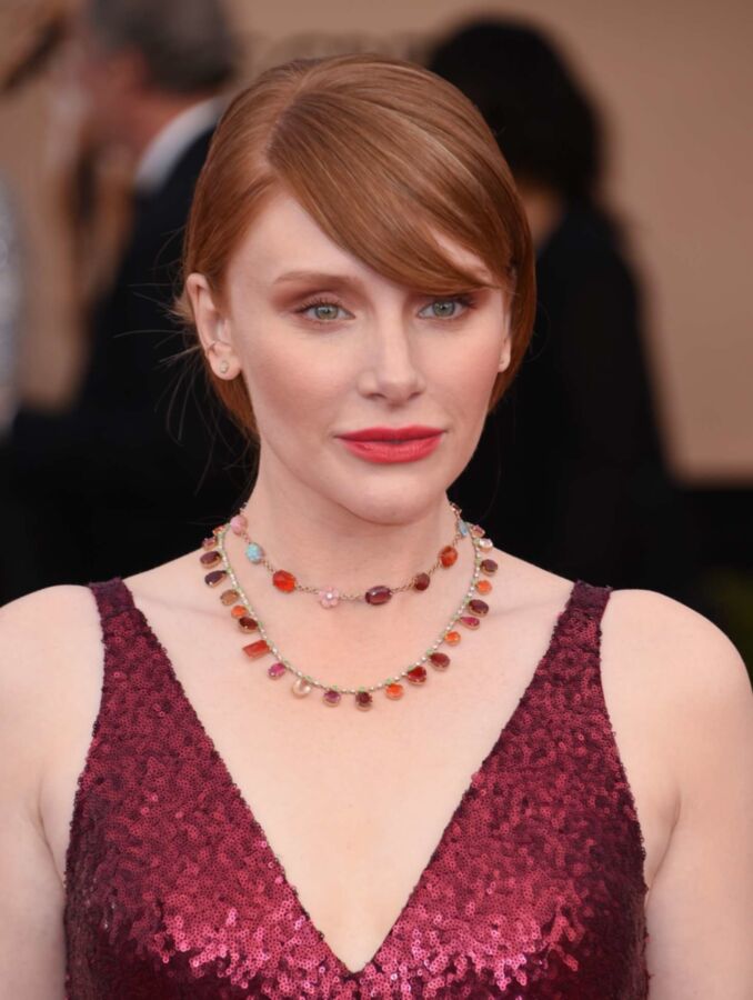 Free porn pics of Bryce Dallas Howard - Hot, Curvy and Sexy Hollywood Celeb 21 of 250 pics