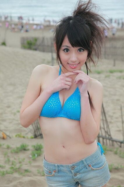 Free porn pics of Super Cute Taiwanese idol group “黑Girl” member Kira’s lo 8 of 19 pics