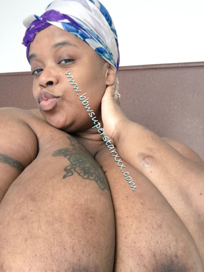 Free porn pics of BBW SUPERSTAR XXX 5 of 10 pics