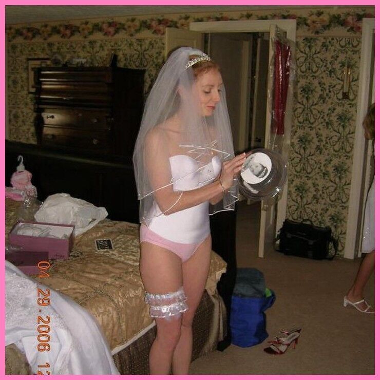 Free porn pics of CH wedding from freesexdate.org 7 of 10 pics
