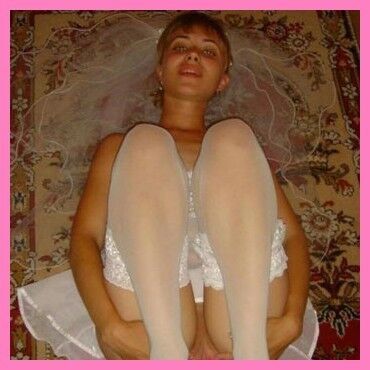 Free porn pics of france wedding from freesexdate.org 4 of 10 pics