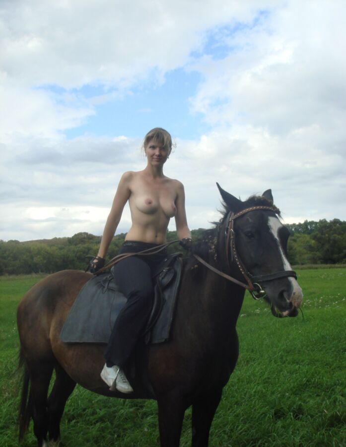 Free porn pics of Teen nude horse-riding 9 of 49 pics