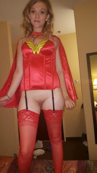 Free porn pics of wonder woman supergirl teen pussy tits panties cosplay lesbian 17 of 39 pics