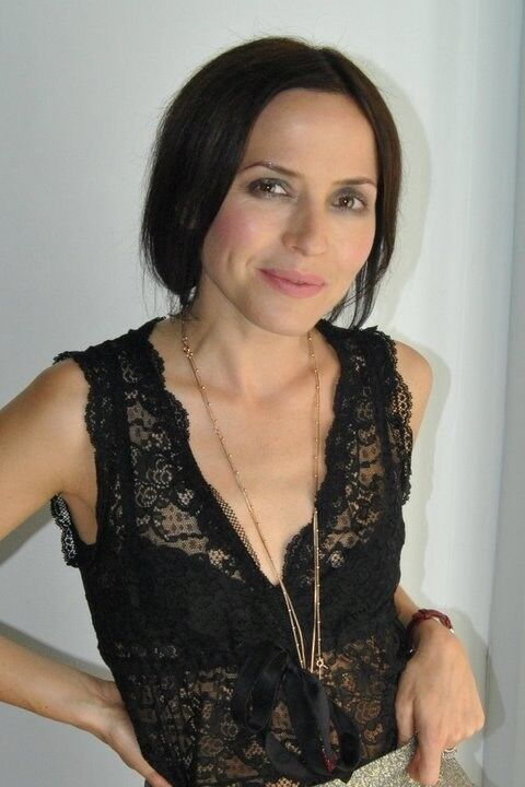 Free porn pics of ANDREA CORR THOSE SEXY IRISH EYES ARE SMILING 11 of 32 pics