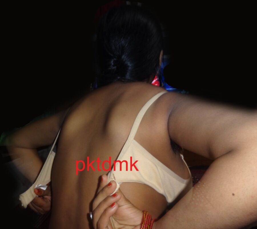 Free porn pics of Indian Wife Sneha Pawan 18 of 319 pics