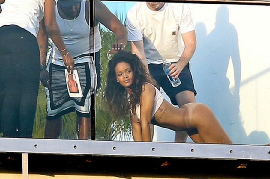 Free porn pics of Rihanna Smoking Hot Nude PICS 11 of 111 pics