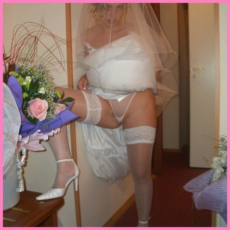 Free porn pics of german brides from freesexdate.org 10 of 10 pics