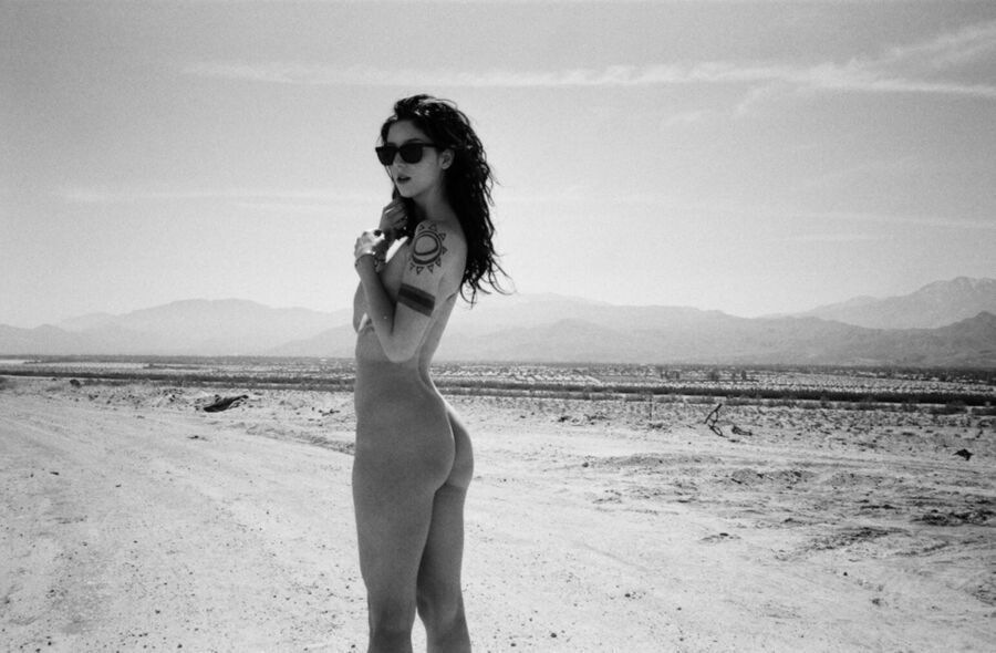 Free porn pics of Desert Goddess 18 of 21 pics