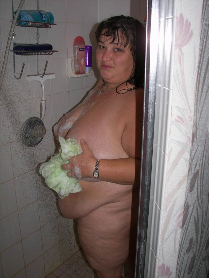 Free porn pics of SSBBW - shower 3 of 53 pics