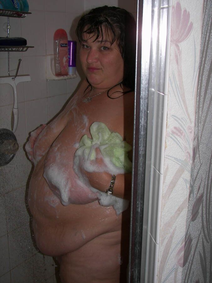 Free porn pics of SSBBW - shower 4 of 53 pics