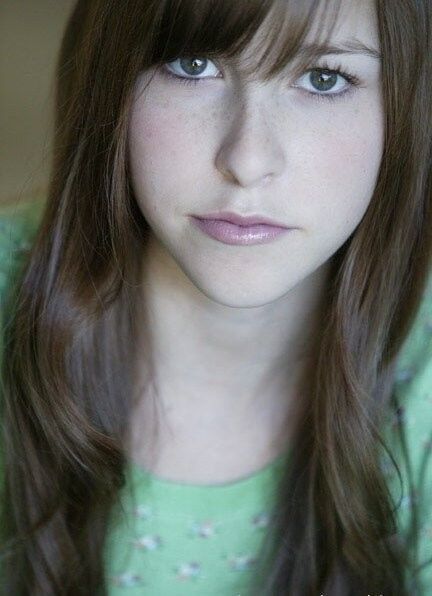 Free porn pics of Eden Sher Face and Feet 15 of 30 pics