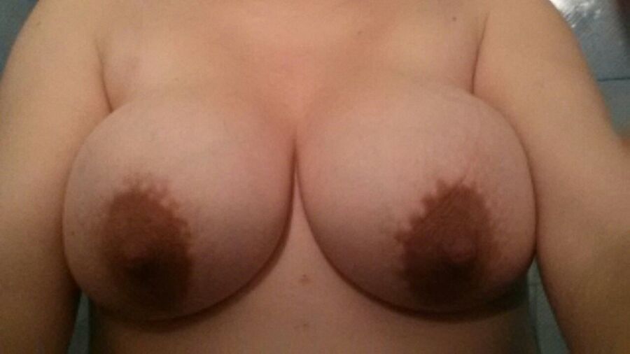 Free porn pics of Tribute for my tits 1 of 1 pics