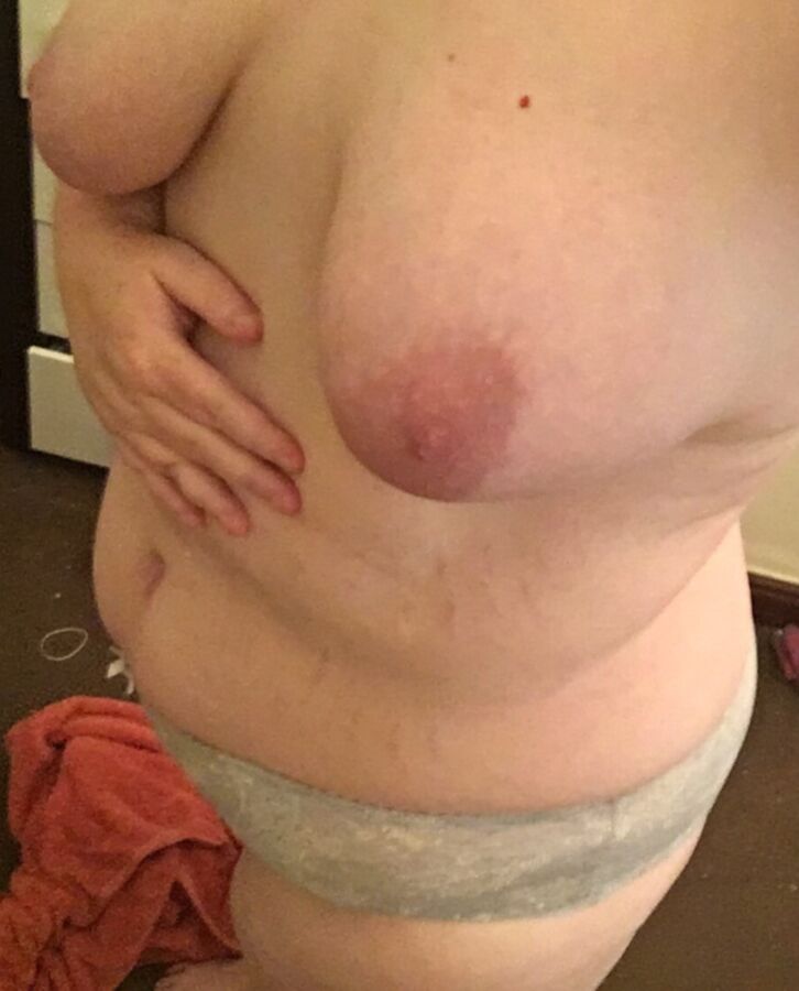Free porn pics of Wifes titties 1 of 3 pics
