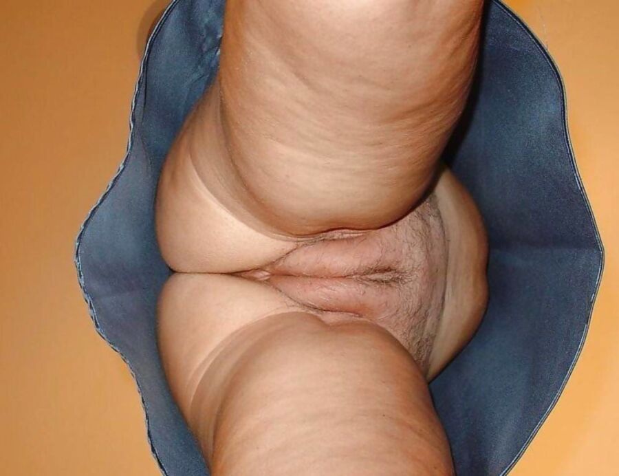 POV upskirt bbw black