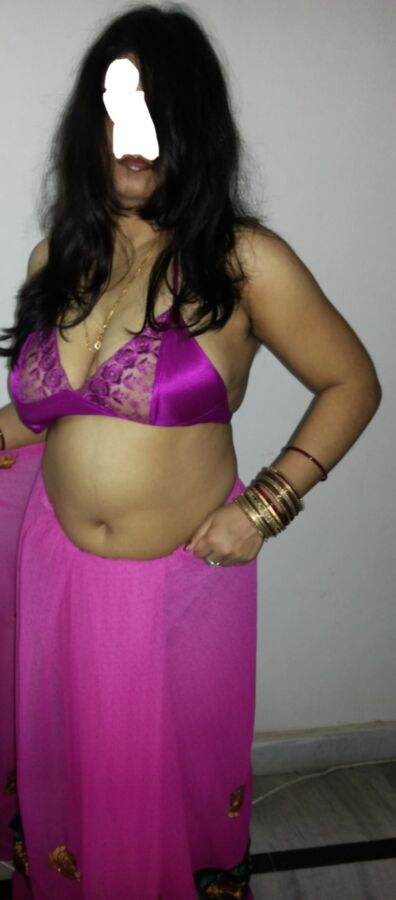 Free porn pics of Indian Wife Preeti 13 of 175 pics