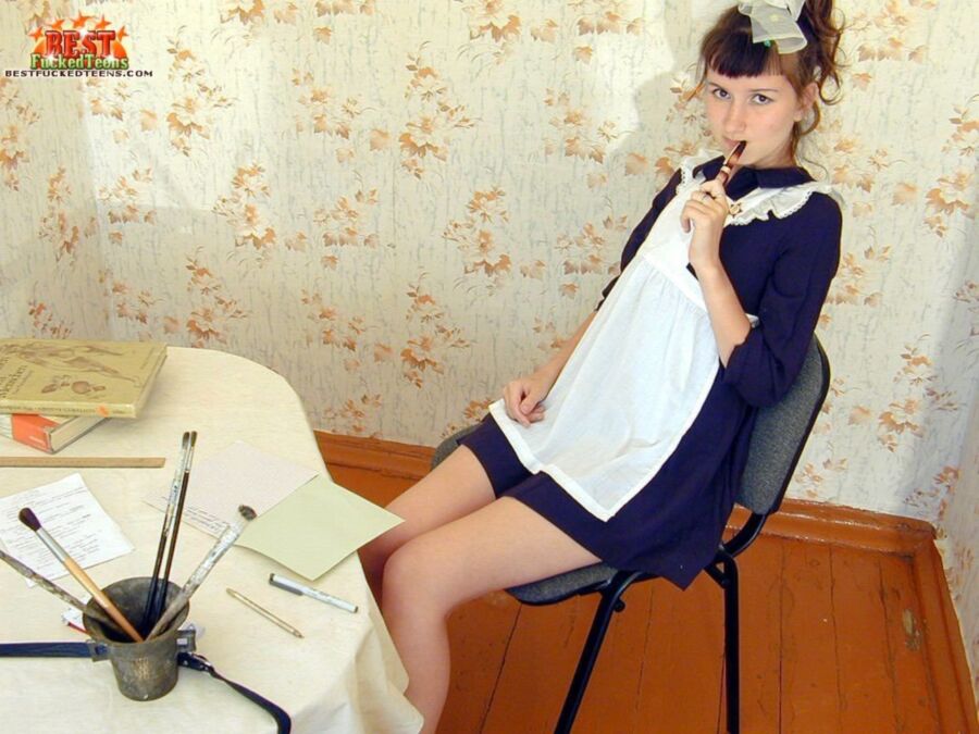 Free porn pics of Russian schoolgirl 6 of 73 pics