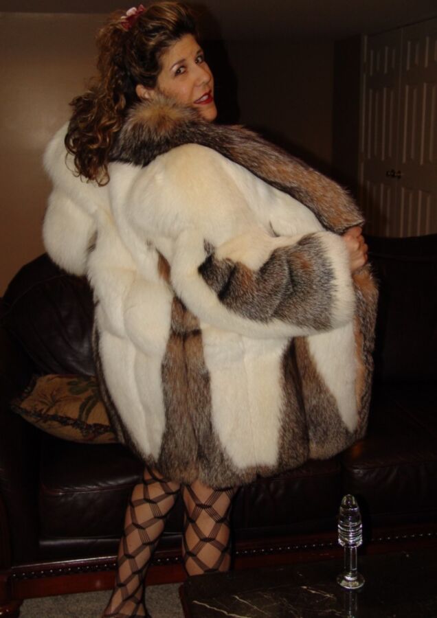 Free porn pics of Chubby Mature in Fur Coat, Hat, Net Pantyhose (Hairy) 3 of 54 pics
