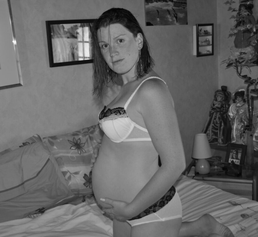 Free porn pics of Melanie Pregnant 5 of 24 pics