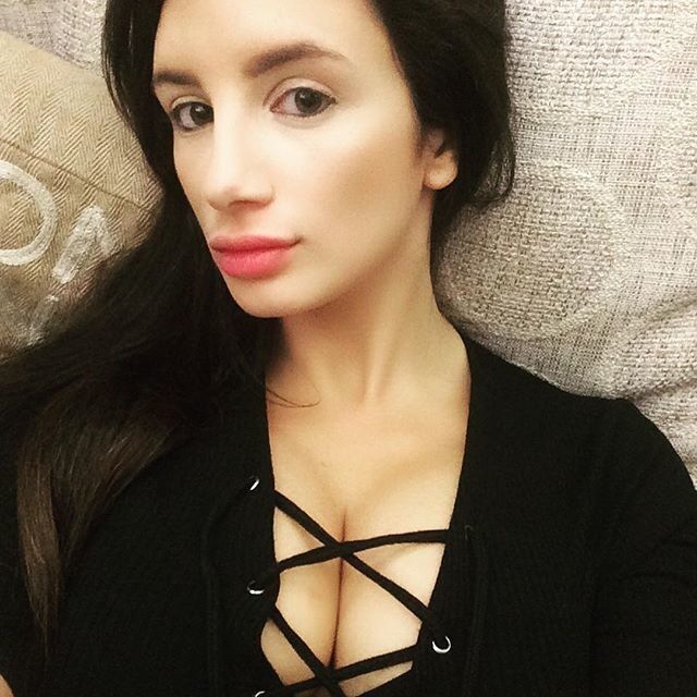 Free porn pics of @xcararubyx Big tits boobs Goddess RANDOM WANK-FILE 19 of 28 pics