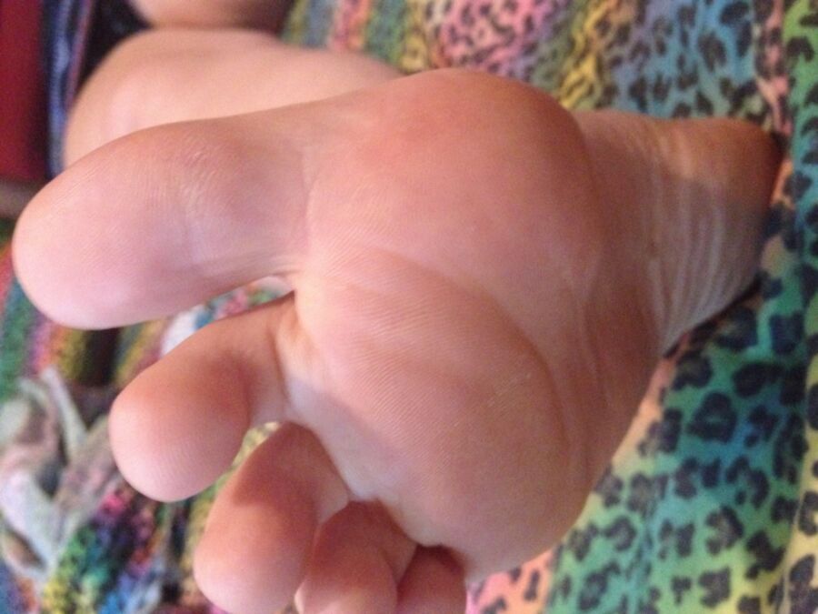 Free porn pics of Close up of girlfriends bare soles 7 of 7 pics