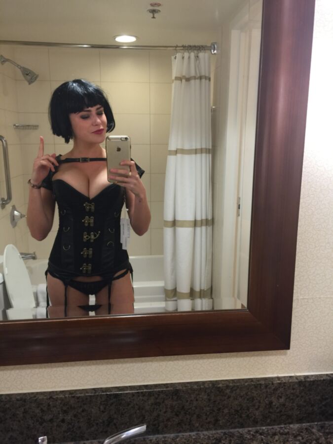 Free porn pics of @nicolleradzivil Big tits boobs Goddess RANDOM WANK-FILE 23 of 28 pics