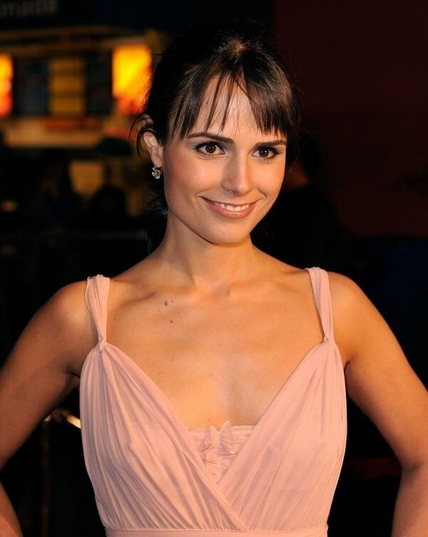 Free porn pics of Jordana Brewster, classe et glamourous 14 of 23 pics