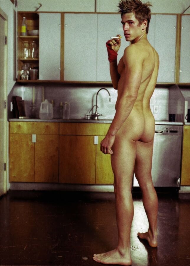 Free porn pics of Guys naked in kitchen 4 of 10 pics