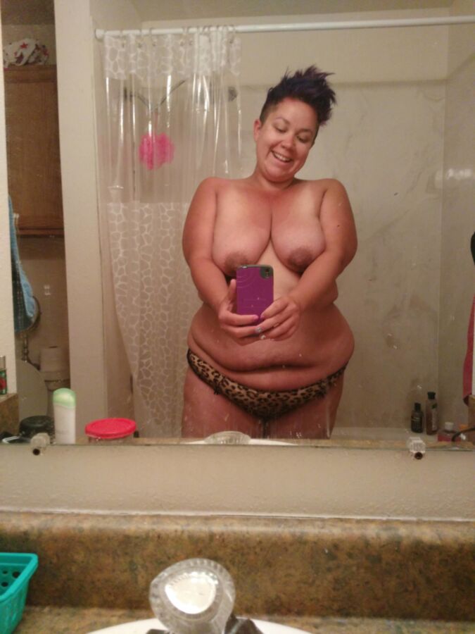 Free porn pics of BBW nipples look at you 4 of 60 pics