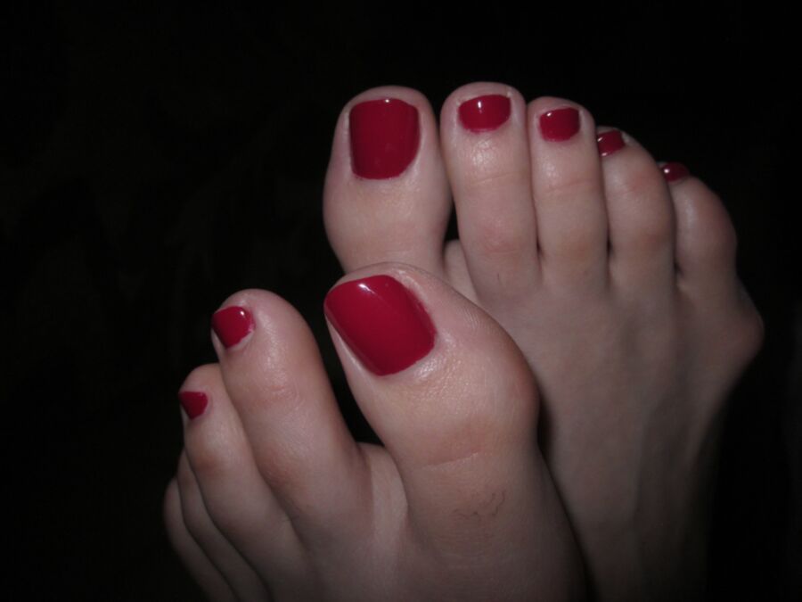 Free porn pics of Cute Feet, Hairy Ass and Nipples, Dark Lips 4 of 9 pics