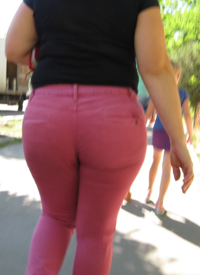 Free porn pics of So Fat Ass Walking 10 of 20 pics