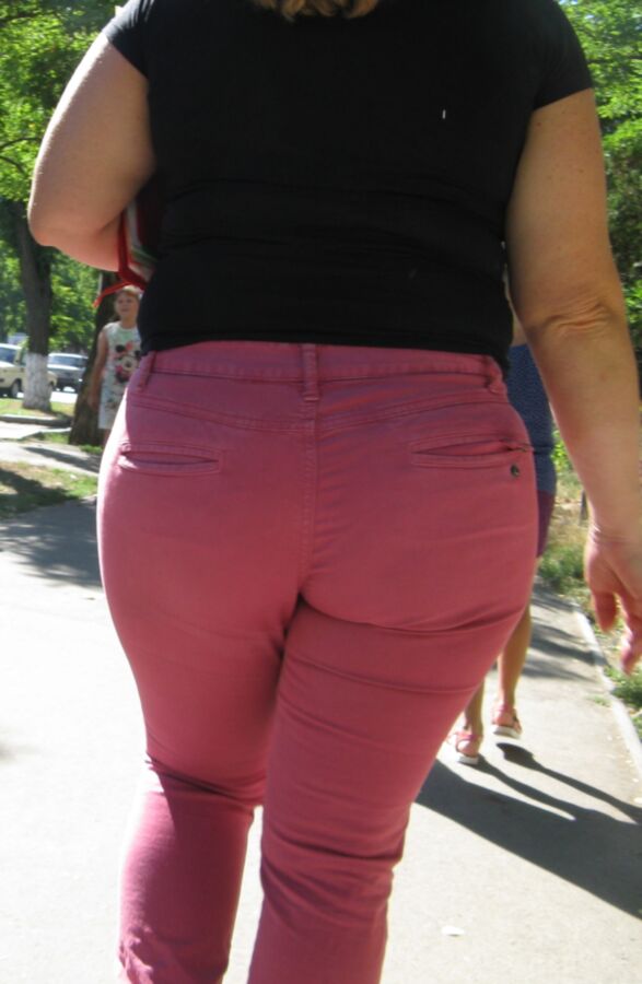 Free porn pics of So Fat Ass Walking 11 of 20 pics