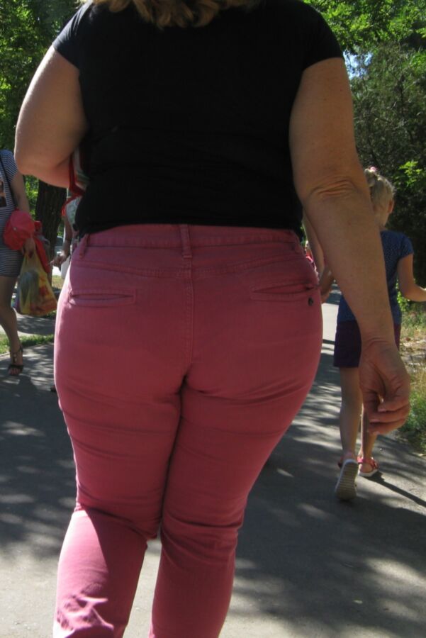 Free porn pics of So Fat Ass Walking 12 of 20 pics