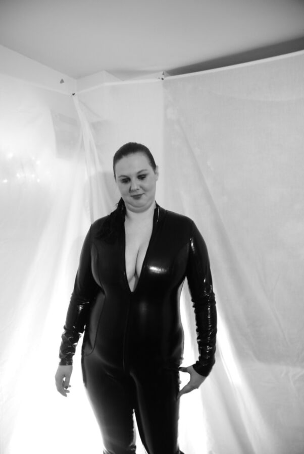 Free porn pics of BBW - Catwoman Suit 3 of 12 pics