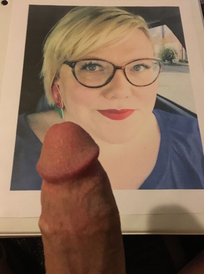 Free porn pics of Lindy W Tribute: Eat my cum fat pig! 5 of 14 pics