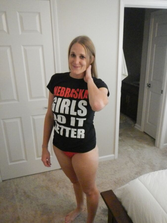 Free porn pics of Nebraska 3 of 16 pics