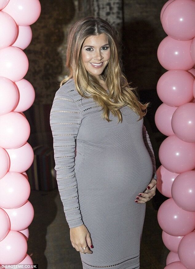 Free porn pics of Pregnant Imogen Thomas 17 of 386 pics