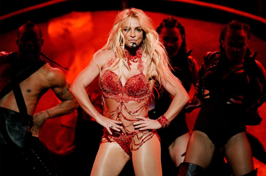 Free porn pics of Britney Spears - On Stage Slutwear  14 of 45 pics
