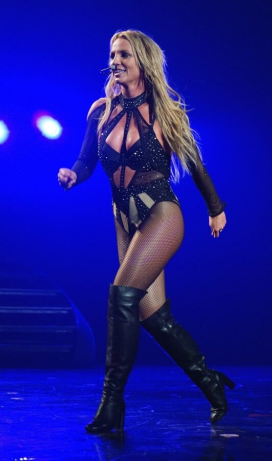 Free porn pics of Britney Spears - On Stage Slutwear  4 of 45 pics
