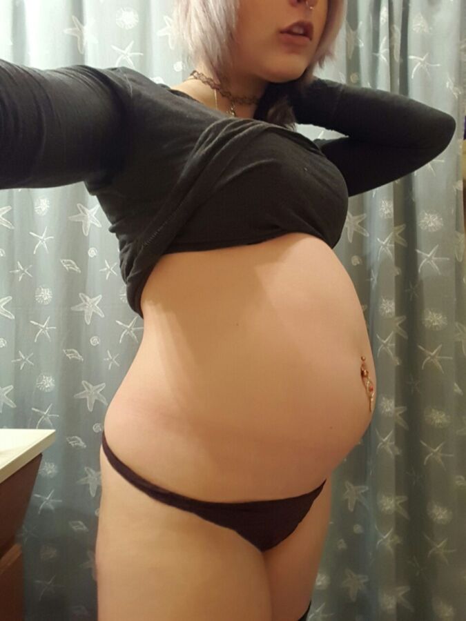 Free porn pics of Belly Expansion 1 of 8 pics