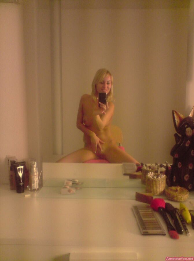 Free porn pics of Amateur Pretty Blonde Teen Johanna 3 of 21 pics