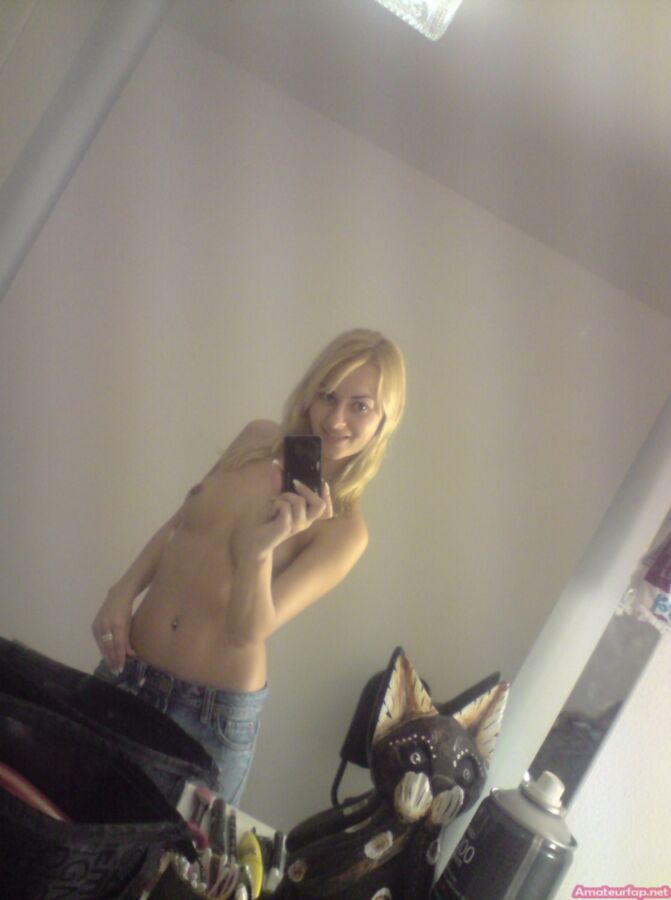 Free porn pics of Amateur Pretty Blonde Teen Johanna 17 of 21 pics
