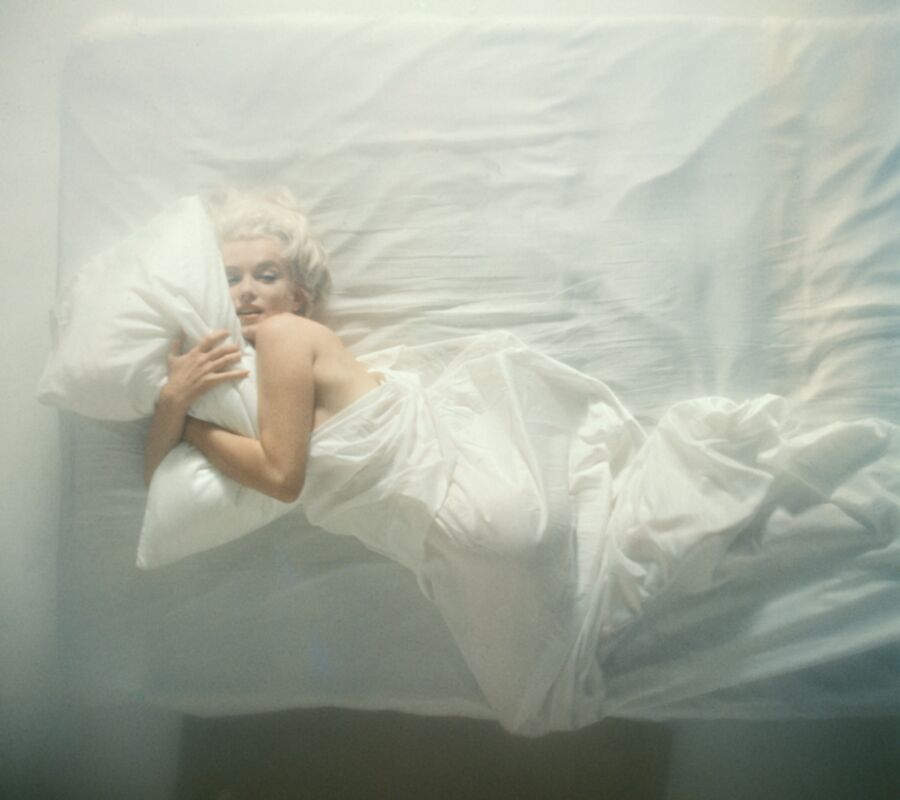Free porn pics of Marilyn Monroe Nude Wrapped in White Bed Sheets 18 of 94 pics