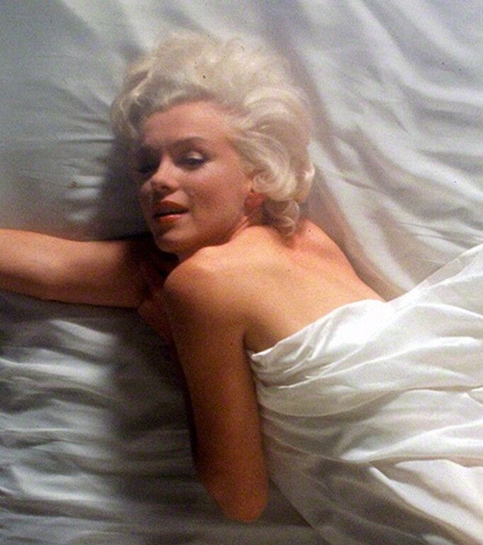 Free porn pics of Marilyn Monroe Nude Wrapped in White Bed Sheets 13 of 94 pics